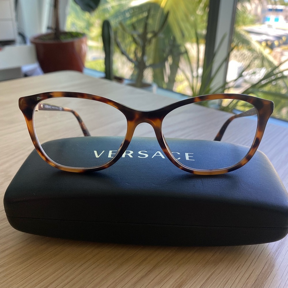 Versace tortious shell frames